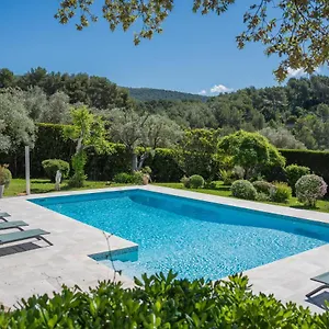 Bed & Breakfast Le Clos Serein, Le Beausset